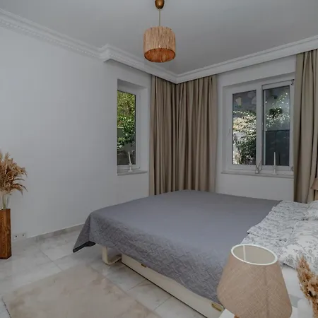 Mit Einzigartigem Ausblick *