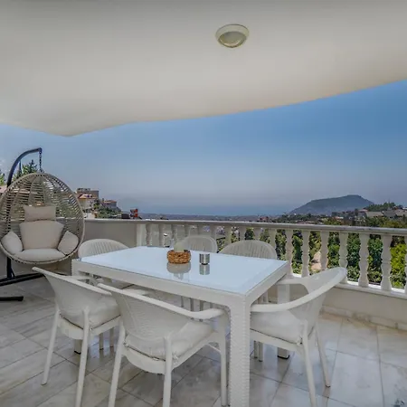 Mit Einzigartigem Ausblick