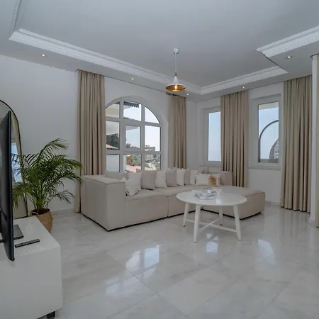 Mit Einzigartigem Ausblick Alanya