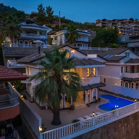 Mit Einzigartigem Ausblick Βίλα